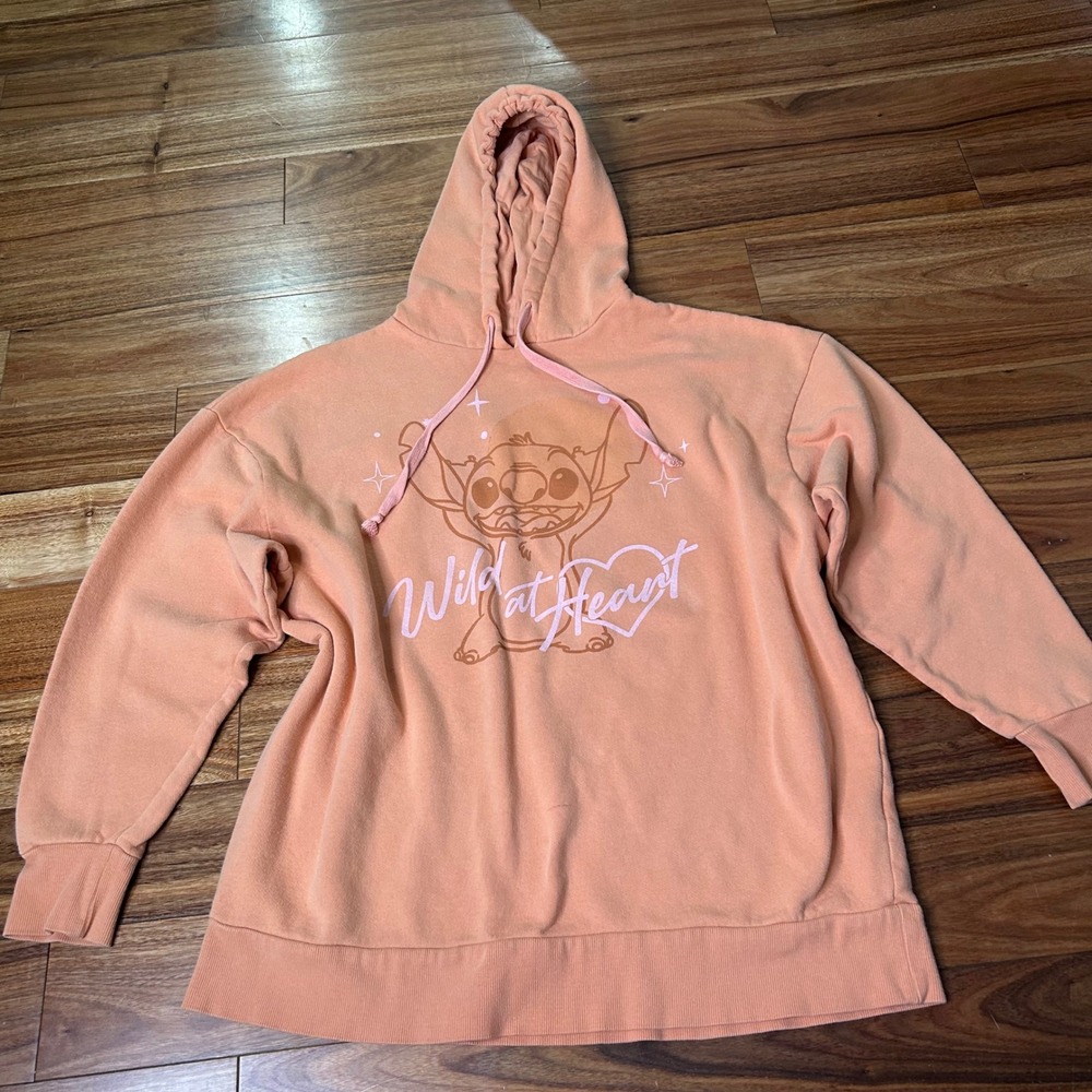 Disney Stitch Hoodie Wild at Heart Graphic Pullover Sweatshirt M